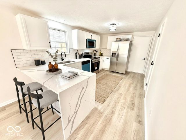 11303 Hartford Lane, Fishers, IN 46038