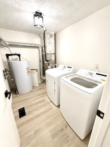 11303 Hartford Lane, Fishers, IN 46038