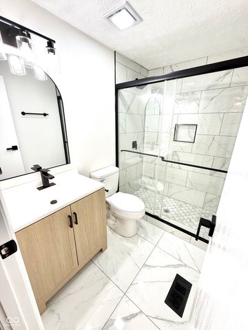 11303 Hartford Lane, Fishers, IN 46038