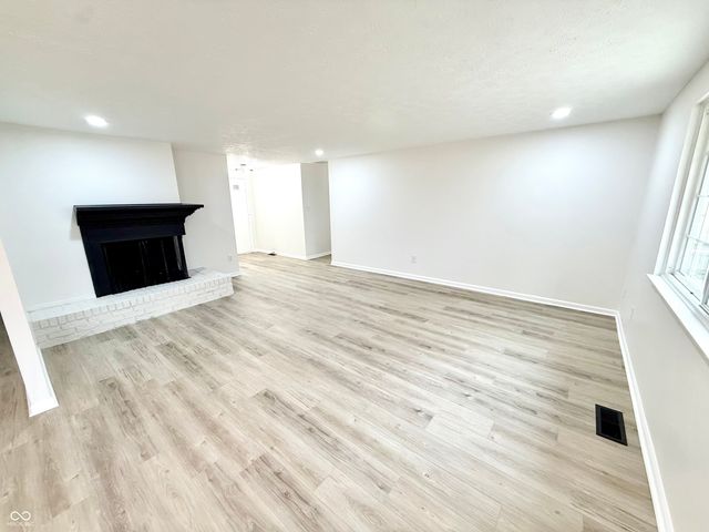 11303 Hartford Lane, Fishers, IN 46038