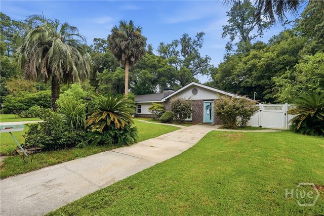 33 Romney Place, Savannah, GA 31406