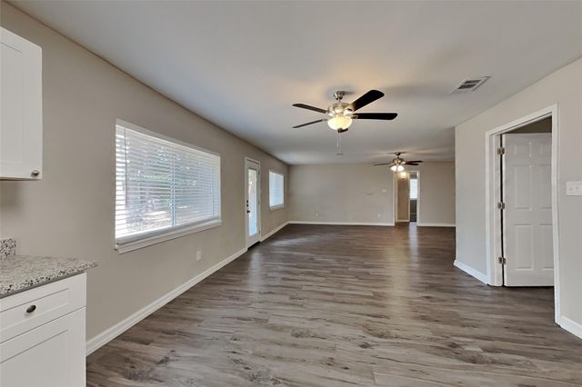 3007 Birch Creek Drive, Houston, TX 77339