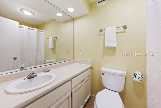 69 Night Heron Ln, Hilton Head Island, SC 29928