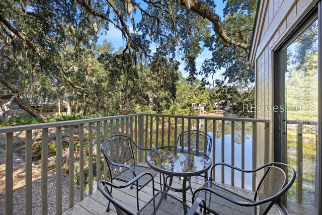 69 Night Heron Ln, Hilton Head Island, SC 29928