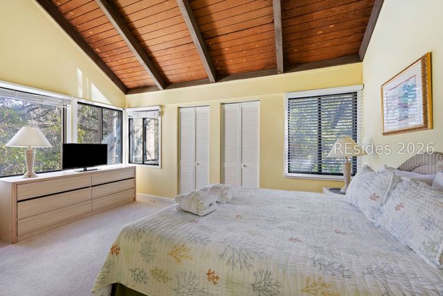 69 Night Heron Ln, Hilton Head Island, SC 29928