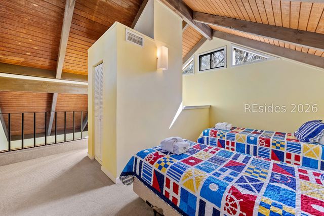 69 Night Heron Ln, Hilton Head Island, SC 29928