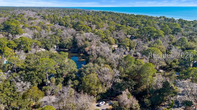 69 Night Heron Ln, Hilton Head Island, SC 29928