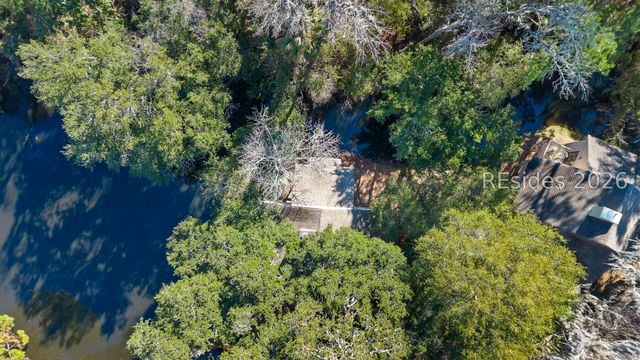 69 Night Heron Ln, Hilton Head Island, SC 29928