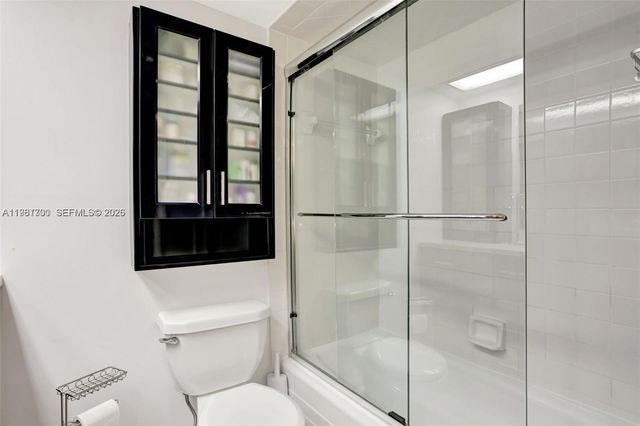 3510 Oaks Way 806, Pompano Beach, FL 33069