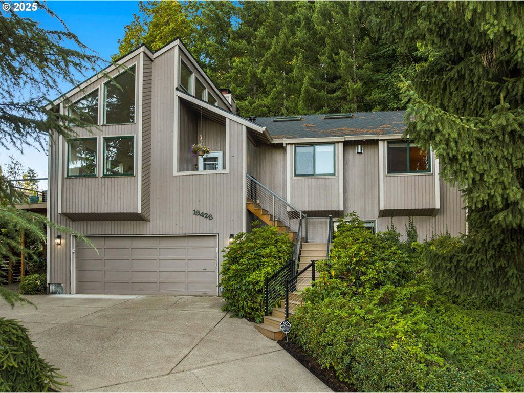 19428 WILDERNESS Dr, West Linn, OR 97068