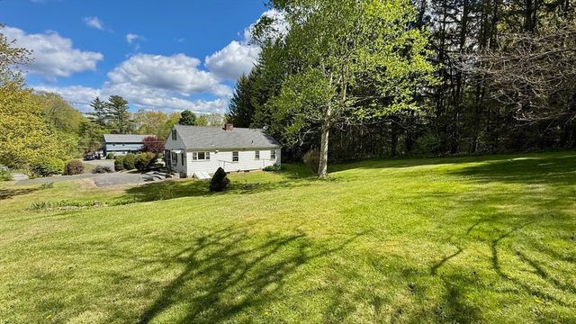 81 Clinton Rd, Sterling, MA 01564