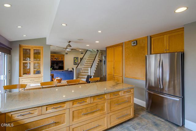 5432 Vista Del Arroyo Drive, La Crescenta, CA 91214