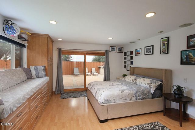 5432 Vista Del Arroyo Drive, La Crescenta, CA 91214