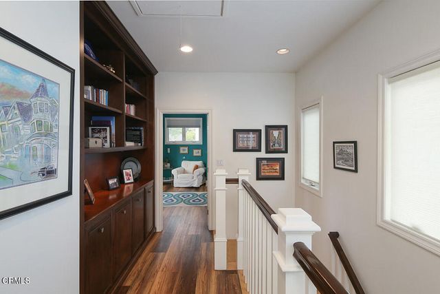 5432 Vista Del Arroyo Drive, La Crescenta, CA 91214