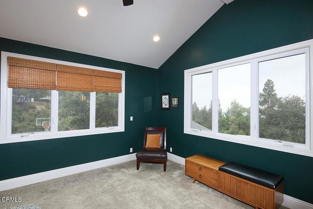 5432 Vista Del Arroyo Drive, La Crescenta, CA 91214