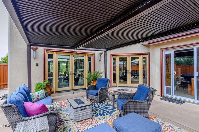 5432 Vista Del Arroyo Drive, La Crescenta, CA 91214