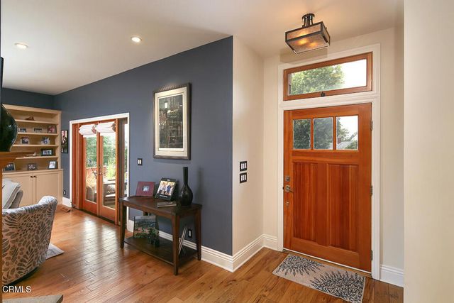 5432 Vista Del Arroyo Drive, La Crescenta, CA 91214