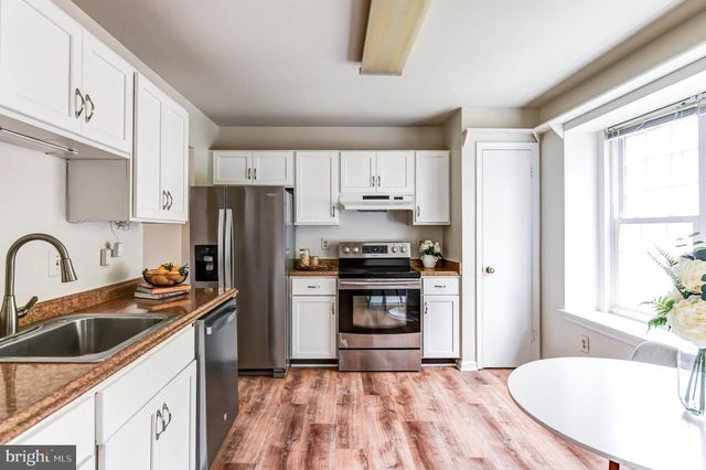 6910 TRESTLE CT, Lorton, VA 22079