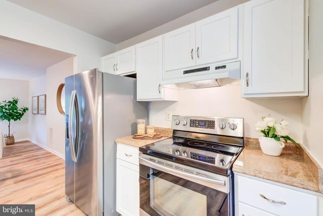 6910 TRESTLE CT, Lorton, VA 22079