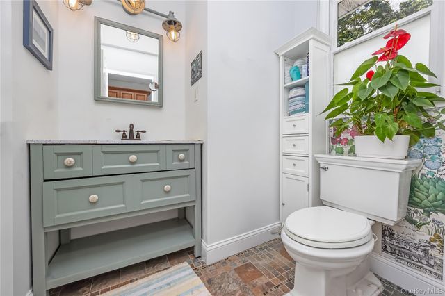 53 Thorne Street, Patchogue, NY 11772