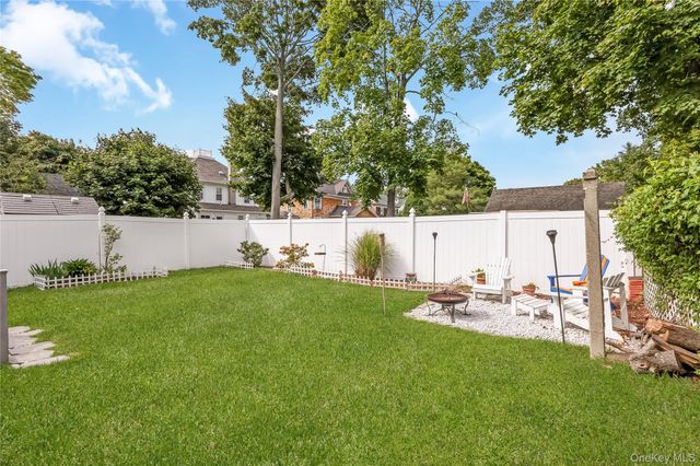 53 Thorne Street, Patchogue, NY 11772