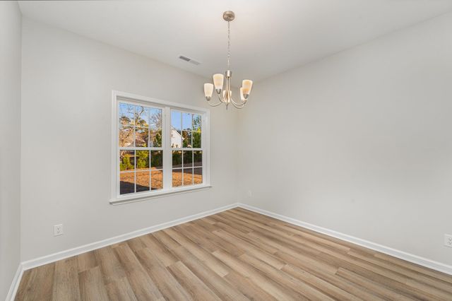 5115 Water Breeze Ct., Myrtle Beach, SC 29588