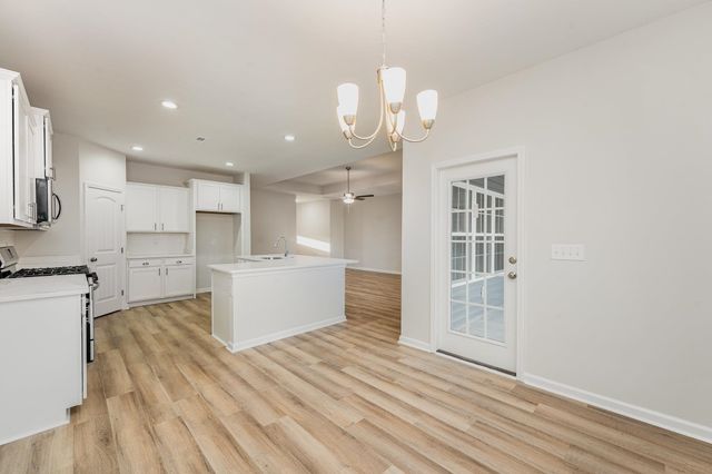 5115 Water Breeze Ct., Myrtle Beach, SC 29588