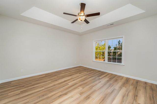 5115 Water Breeze Ct., Myrtle Beach, SC 29588