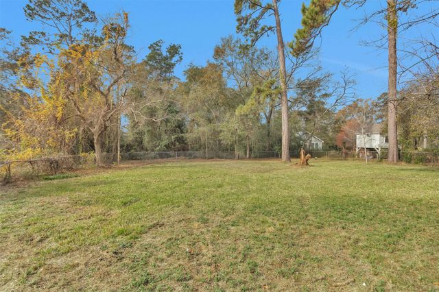 1708 Porter Road, Conroe, TX 77301