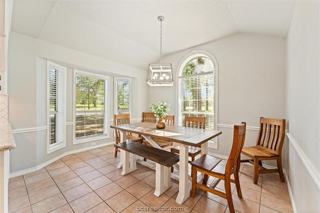 2525 Peach Creek Road, College Station, TX 77845