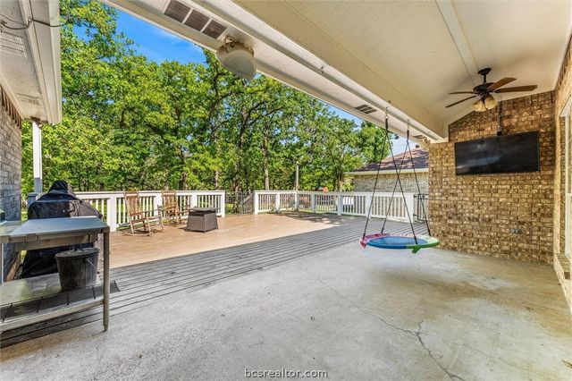 2525 Peach Creek Road, College Station, TX 77845