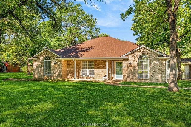 2525 Peach Creek Road, College Station, TX 77845