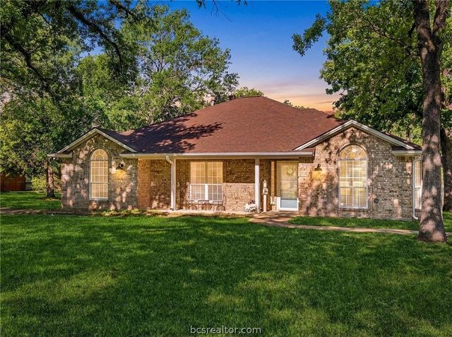 2525 Peach Creek Road, College Station, TX 77845