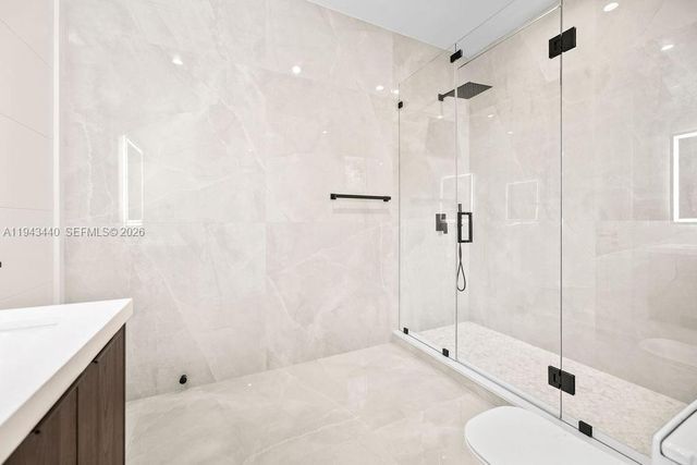 1122 NE 10th Ave, Fort Lauderdale, FL 33304