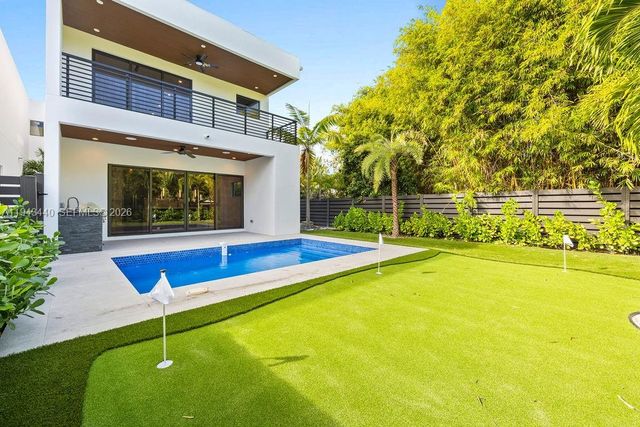 1122 NE 10th Ave, Fort Lauderdale, FL 33304