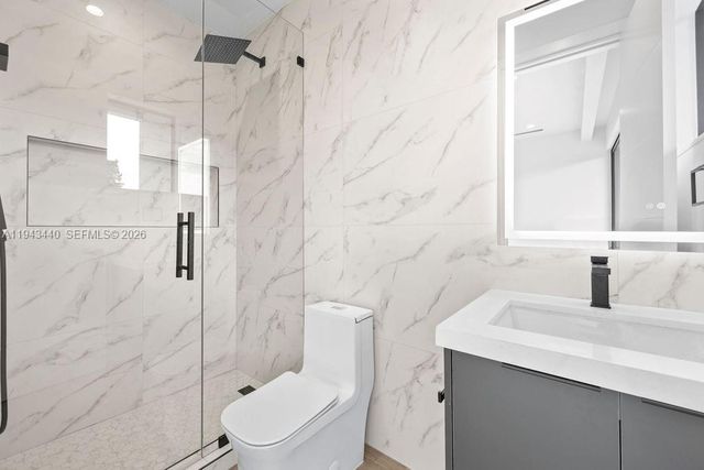 1122 NE 10th Ave, Fort Lauderdale, FL 33304