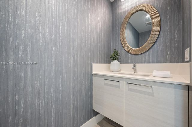 100 E Las Olas Boulevard 3201, Fort Lauderdale, FL 33301