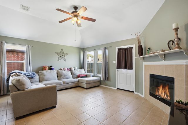 1941 Tawakani Lane, Little Elm, TX 75068