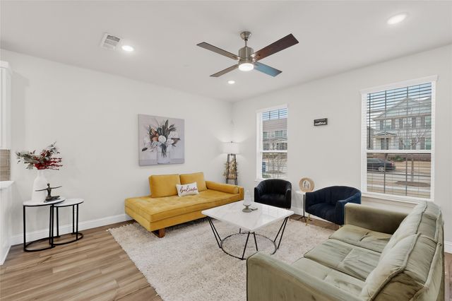 9016 Phoebe Road, Frisco, TX 75035