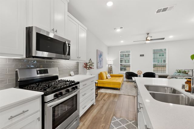 9016 Phoebe Road, Frisco, TX 75035