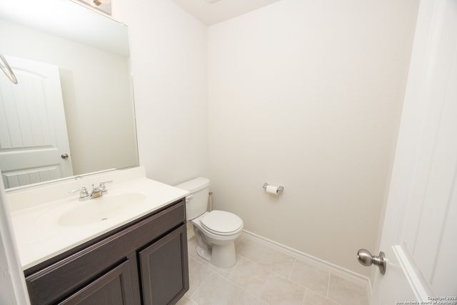 4827 Forward Swing, San Antonio, TX 78261