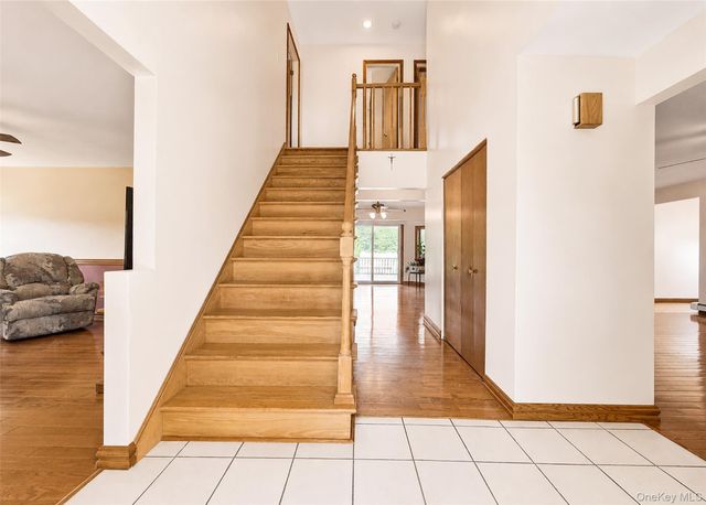 635 Farmveu Road, Mattituck, NY 11952