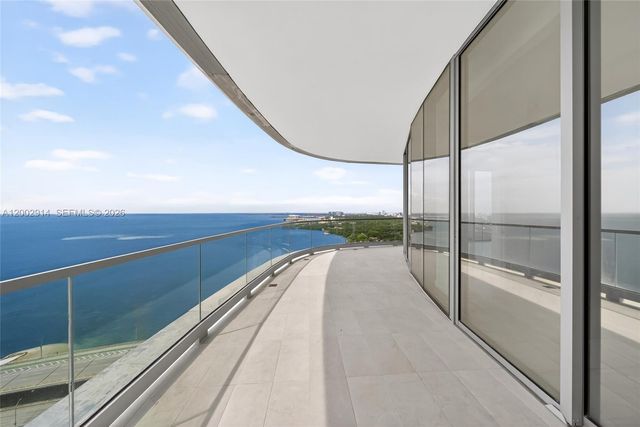 175 SE 25 Rd 2602, Miami, FL 33129