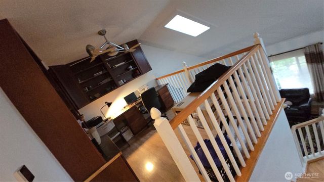 13617 68th Avenue Ct E, Puyallup, WA 98373