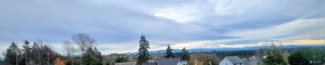 13617 68th Avenue Ct E, Puyallup, WA 98373