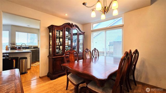 13617 68th Avenue Ct E, Puyallup, WA 98373