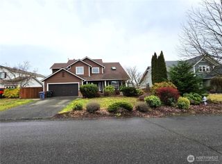 13617 68th Avenue Ct E, Puyallup, WA 98373
