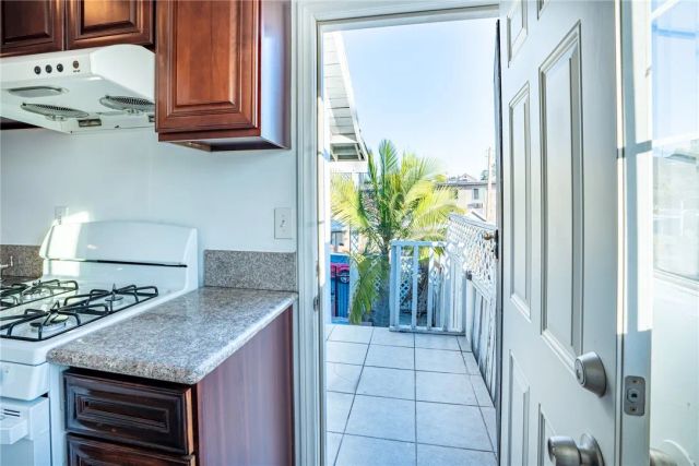 4317 Winchester, Los Angeles, CA 90032