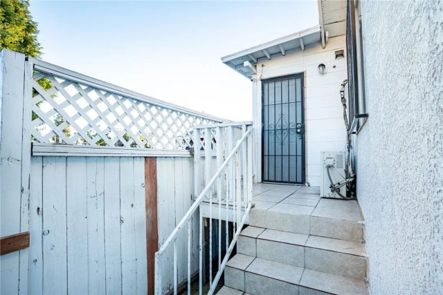 4317 Winchester, Los Angeles, CA 90032