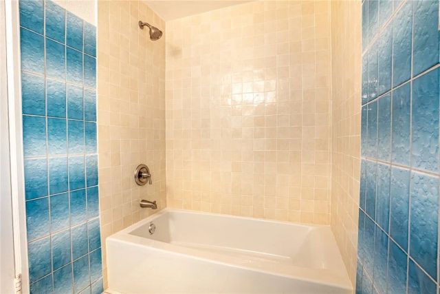 4317 Winchester, Los Angeles, CA 90032